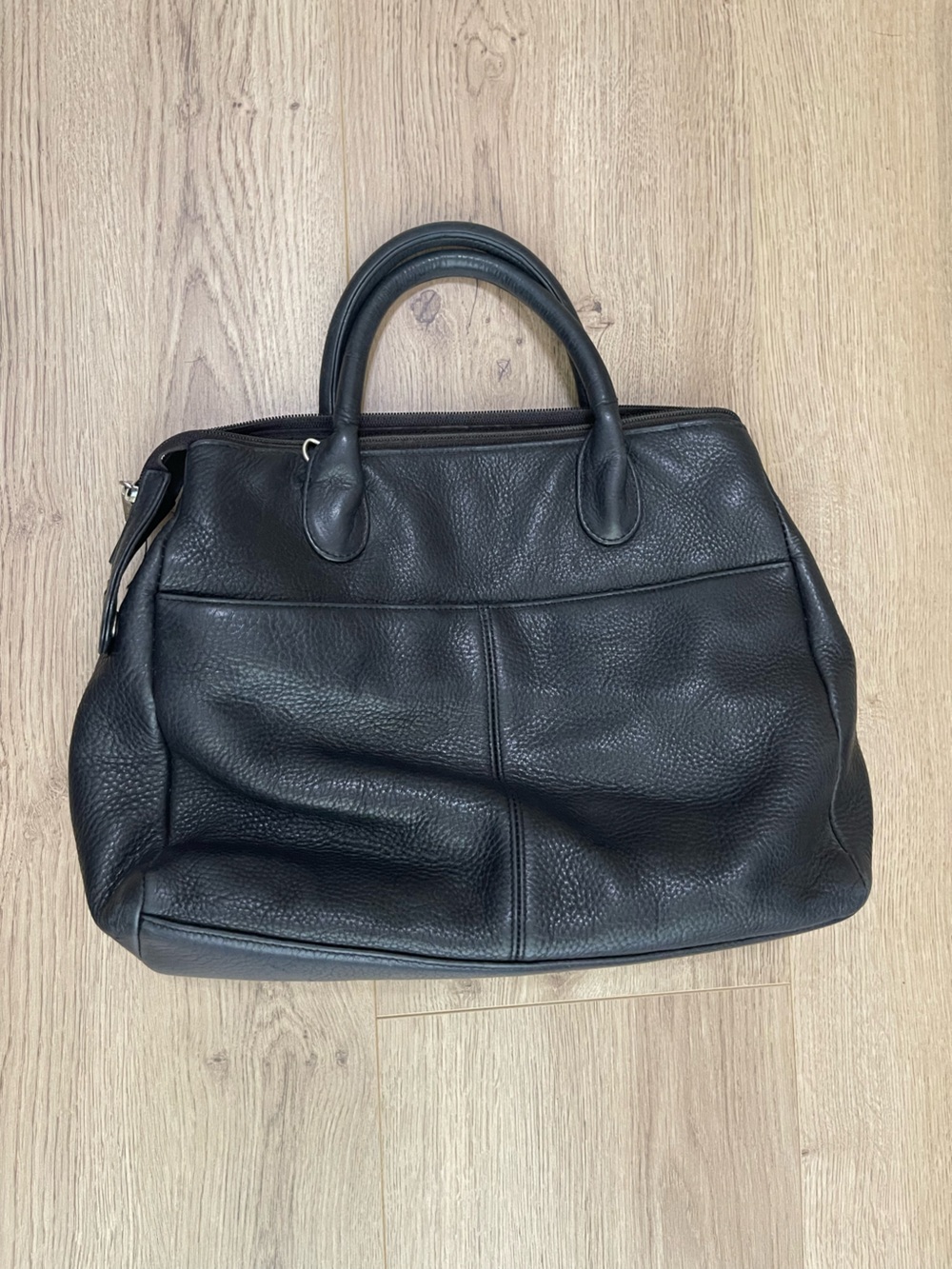Stone Mountain Black Bag - Picture 2 of 5